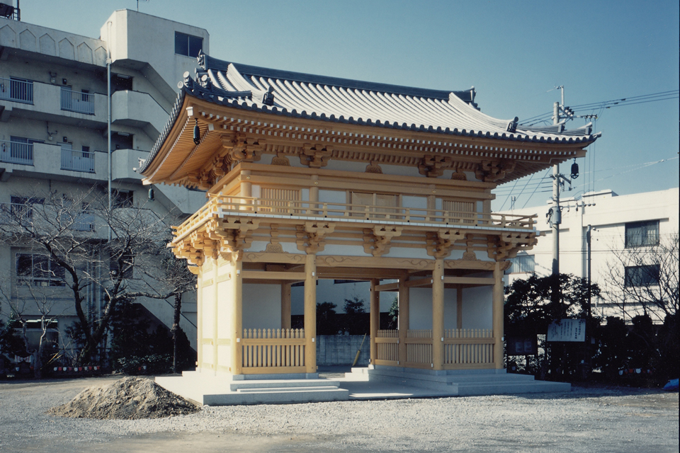 臨済寺　総大門