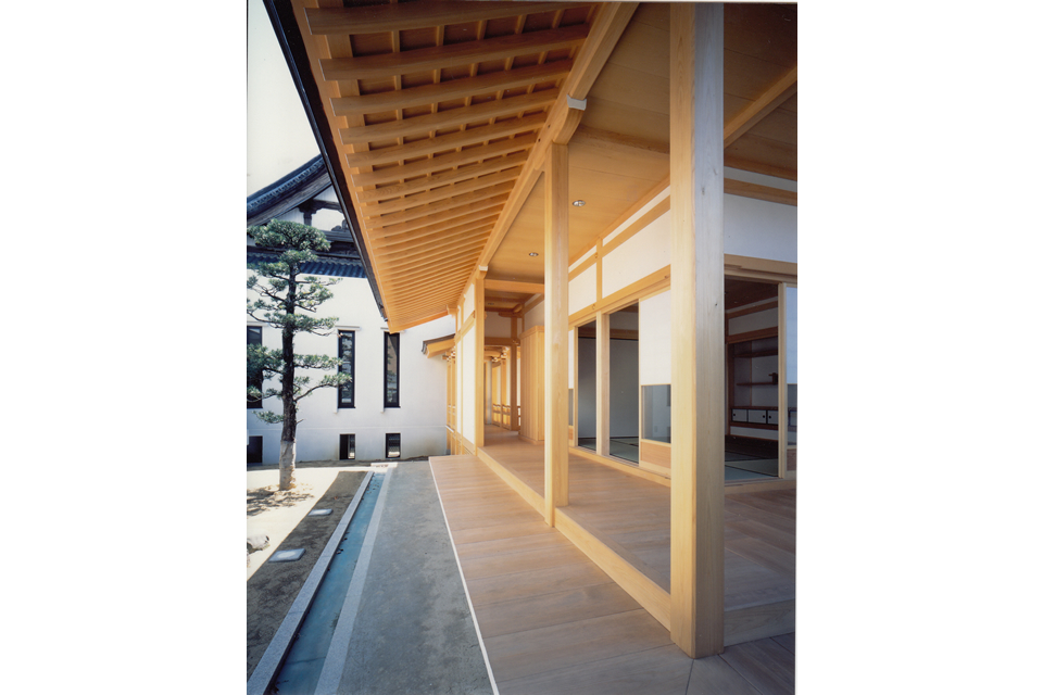 正覚寺　書院･唐破風門