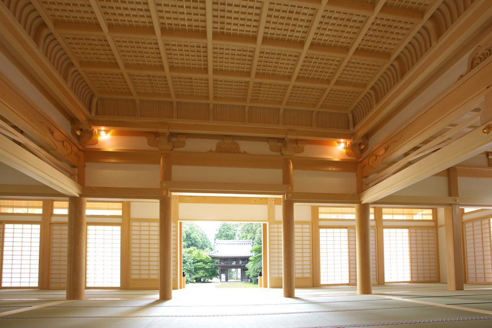 霊鷲寺　本堂